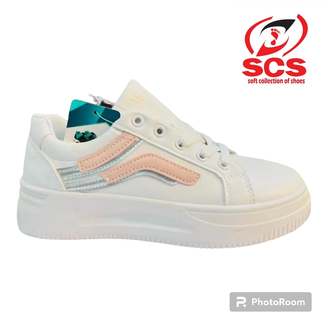 SCS just looking like a wao sneakers shoes